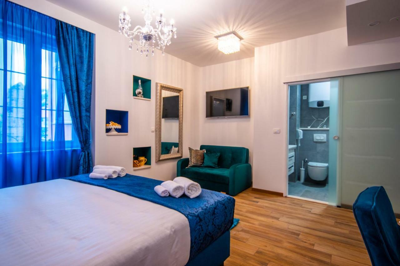 Center Luxury Rooms 3 Split Extérieur photo